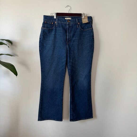 Madewell The Perfect Vintage Flare Crop Jean - Picture 1 of 10